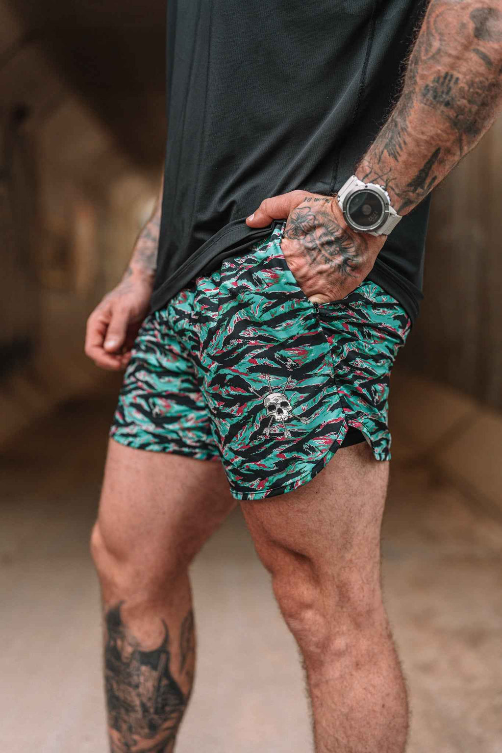 Alpha Country Men's Hybrid Short - Miami Vibez