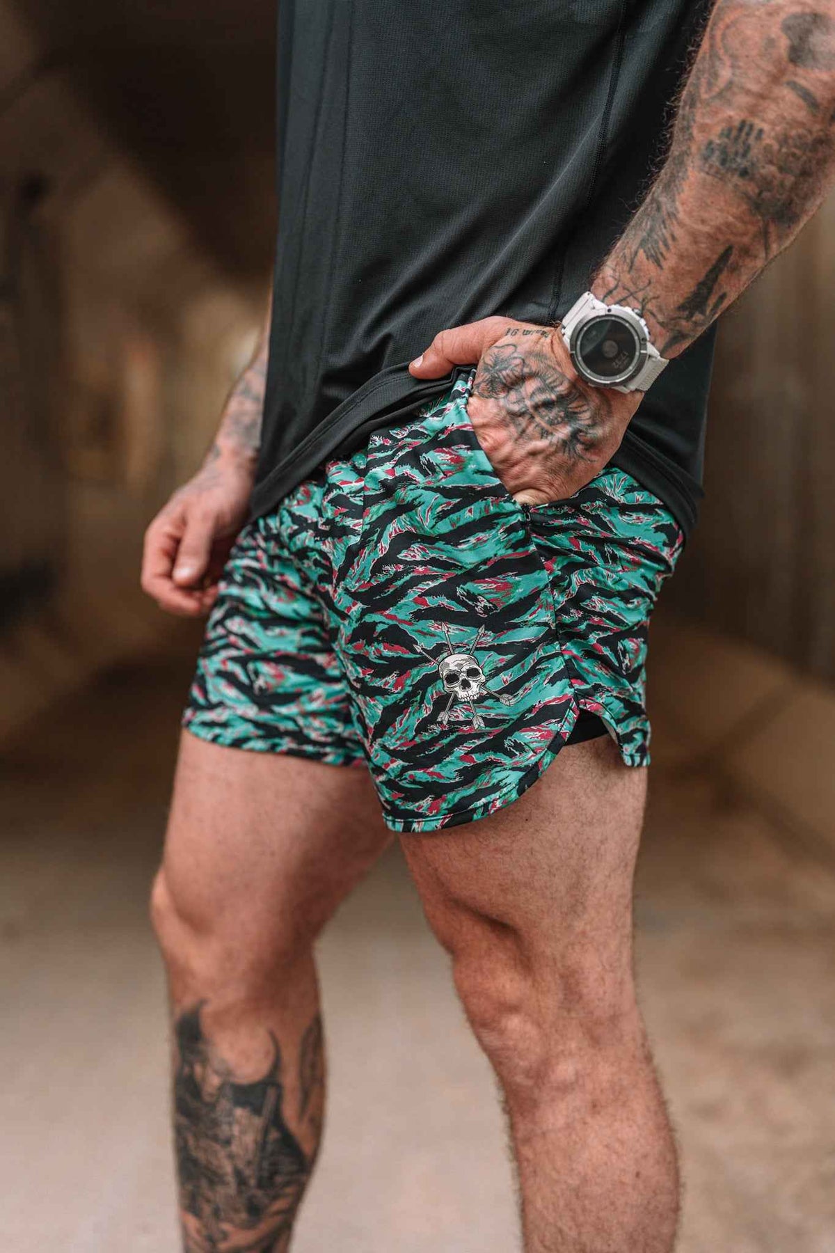 Alpha Country Men's Hybrid Short - Miami Vibez