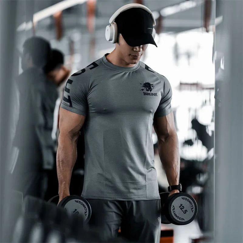 Men's Quick-Dry Short Sleeve Training T-Shirt - Breathable Elastic Sport Tee