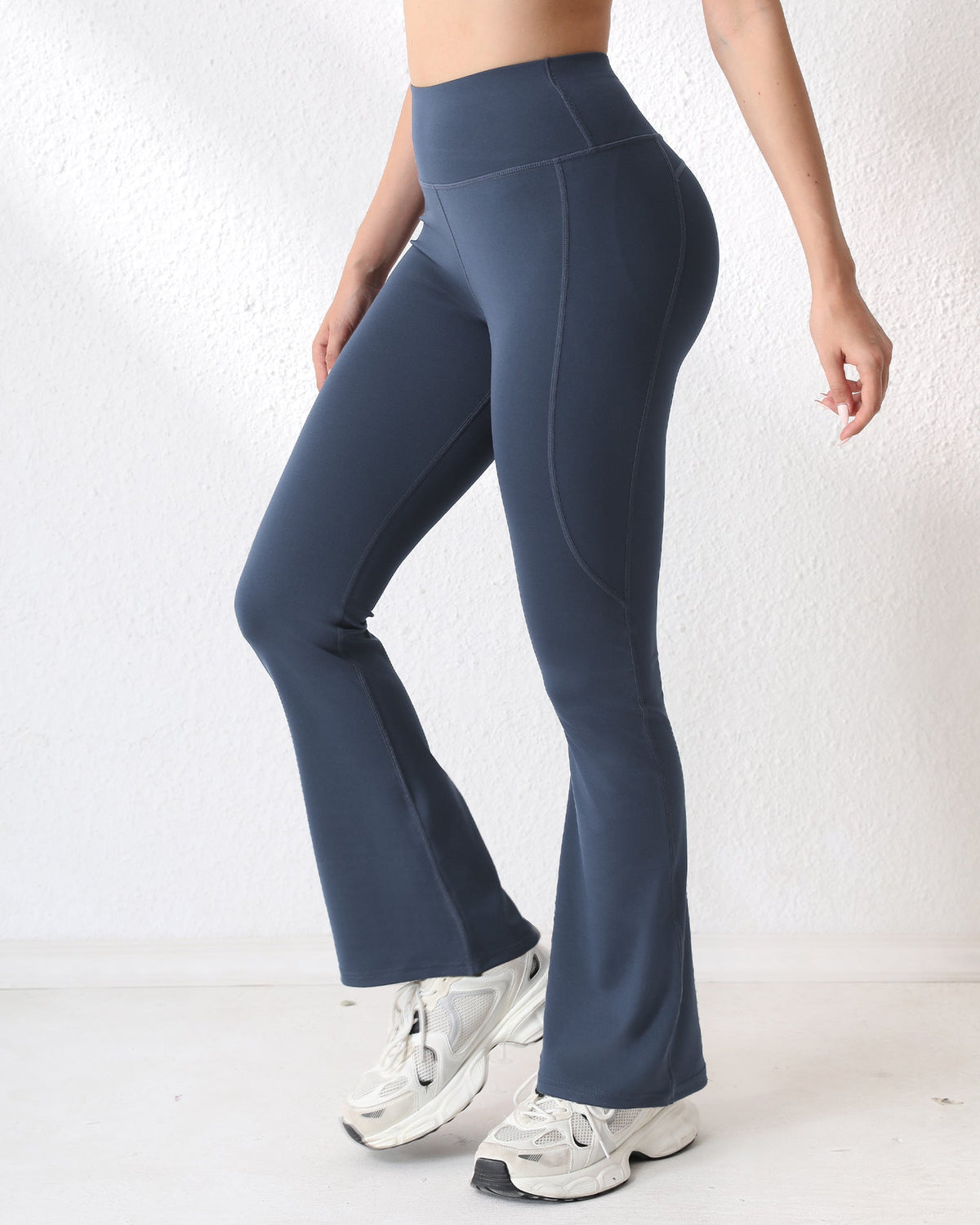 Women's Hip-Lifting Flared Yoga Pants - Wide-Leg Slimming Fitness Pants