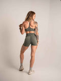 Alpha Country Women's Debut Sports Bra - Ivy