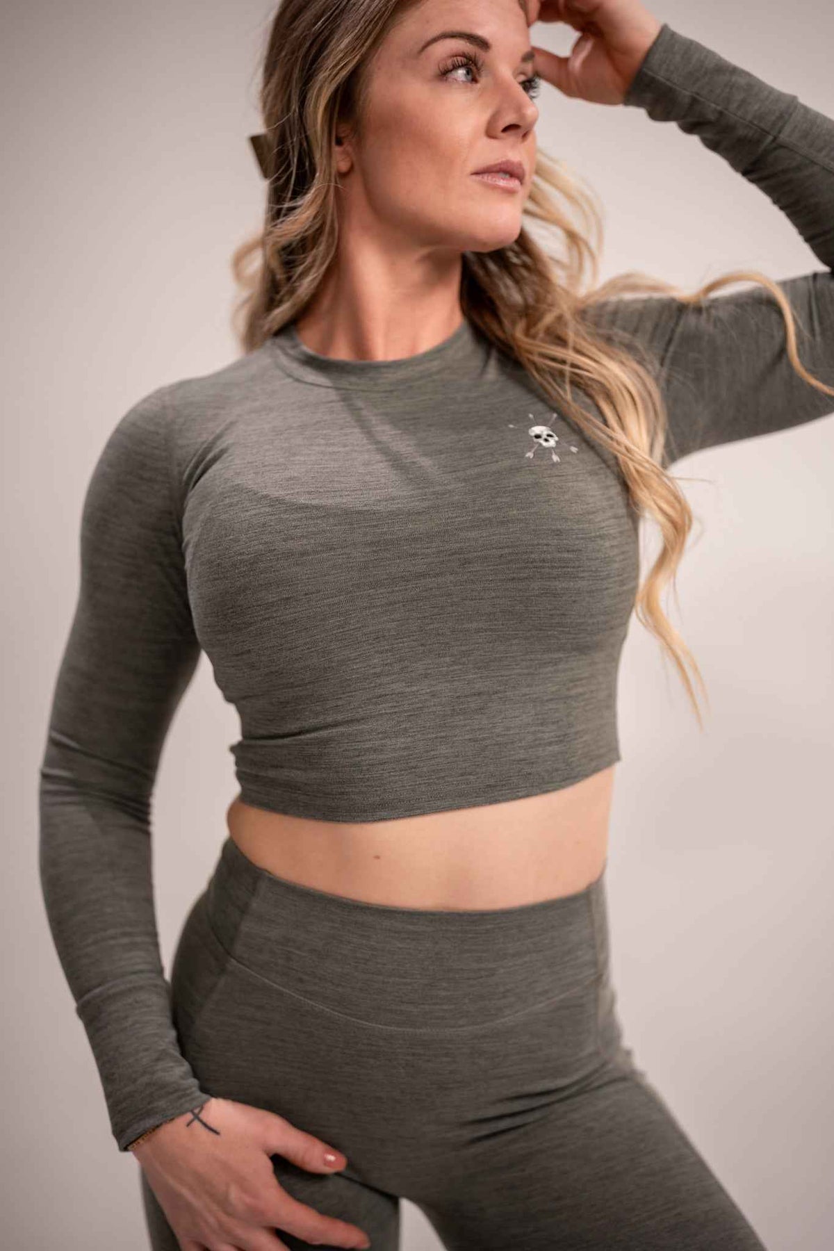 Alpha Country Women's Debut Crop Long Sleeve - Ivy